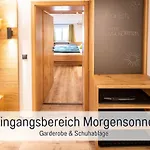 Διαμέρισμα Eger - Entspannter Urlaub Mit Baby & Kleinkind - Wahlweise Modern Oder Guenstige Fewos - Ruhig Am Ende Der Strasse - Kaelbchen Fuettern - Traktor Fahren - Freie Fahrt Mit Den Hoernerbahnen In Sommersaison - E-ladestation - E-bike Verlei Immenstadt im Allgäu