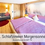 Eger - Entspannter Urlaub Mit Baby & Kleinkind - Wahlweise Modern Oder Guenstige Fewos - Ruhig Am Ende Der Strasse - Kaelbchen Fuettern - Traktor Fahren - Freie Fahrt Mit Den Hoernerbahnen In Sommersaison - E-ladestation - E-bike Verlei * Immenstadt im Allgäu