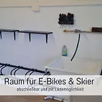 Eger - Entspannter Urlaub Mit Baby & Kleinkind - Wahlweise Modern Oder Guenstige Fewos - Ruhig Am Ende Der Strasse - Kaelbchen Fuettern - Traktor Fahren - Freie Fahrt Mit Den Hoernerbahnen In Sommersaison - E-ladestation - E-bike Verlei * Immenstadt im Allgäu