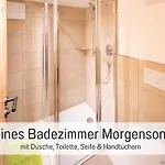 アパート Eger - Entspannter Urlaub Mit Baby & Kleinkind - Wahlweise Modern Oder Guenstige Fewos - Ruhig Am Ende Der Strasse - Kaelbchen Fuettern - Traktor Fahren - Freie Fahrt Mit Den Hoernerbahnen In Sommersaison - E-ladestation - E-bike Verlei