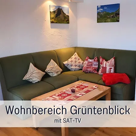 Eger - Entspannter Urlaub Mit Baby & Kleinkind - Wahlweise Modern Oder Guenstige Fewos - Ruhig Am Ende Der Strasse - Kaelbchen Fuettern - Traktor Fahren - Freie Fahrt Mit Den Hoernerbahnen In Sommersaison - E-ladestation - E-bike Verlei Apartment Immenstadt im Allgaeu