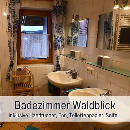 Apartment Eger - Entspannter Urlaub Mit Baby & Kleinkind - Wahlweise Modern Oder Guenstige Fewos - Ruhig Am Ende Der Strasse - Kaelbchen Fuettern - Traktor Fahren - Freie Fahrt Mit Den Hoernerbahnen In Sommersaison - E-ladestation - E-bike Verlei *