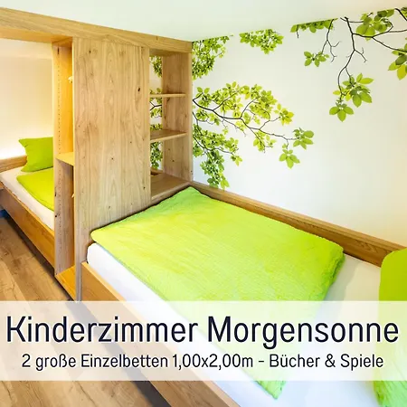Apartment Eger - Entspannter Urlaub Mit Baby & Kleinkind - Wahlweise Modern Oder Guenstige Fewos - Ruhig Am Ende Der Strasse - Kaelbchen Fuettern - Traktor Fahren - Freie Fahrt Mit Den Hoernerbahnen In Sommersaison - E-ladestation - E-bike Verlei